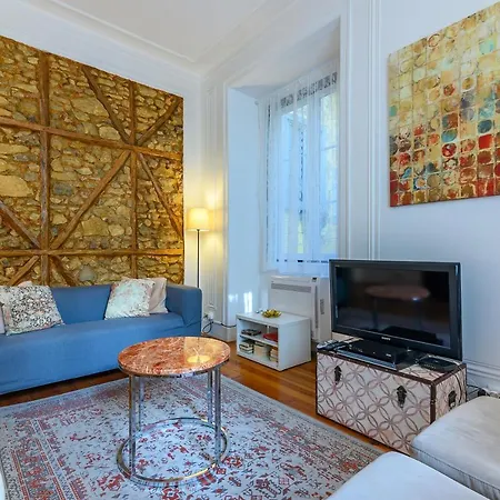Localtraveling Historic Center Travessa Apartman