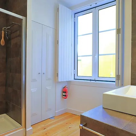 Localtraveling Historic Center Travessa * ליסבון